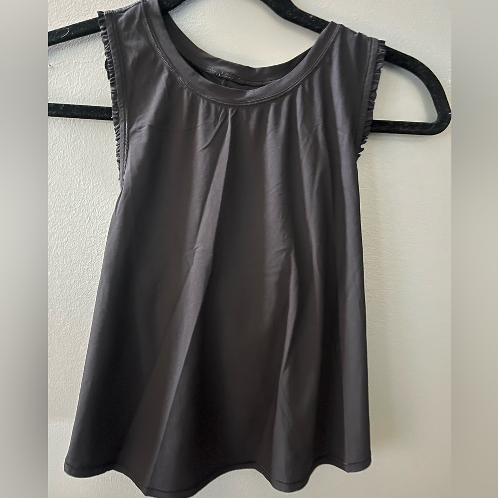 Lululemon Open Cross Back with Ruffle detailing